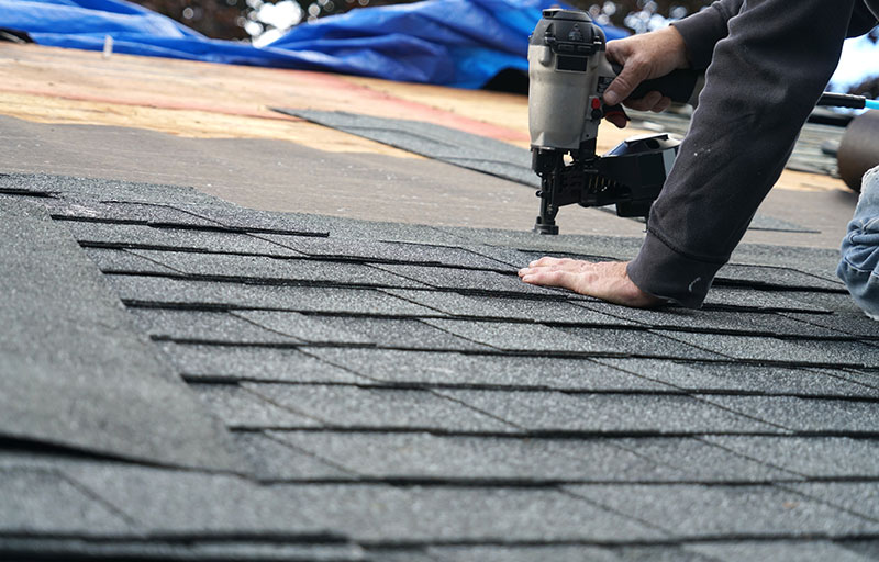 屋根修繕は短期間・低予算のカバー工法が可能
